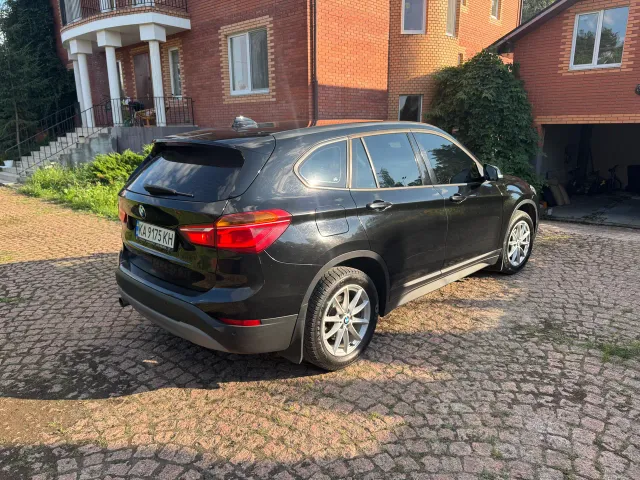 BMW X1 - фото 4