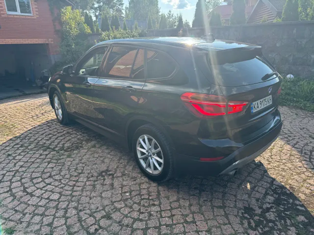 BMW X1 - фото 3