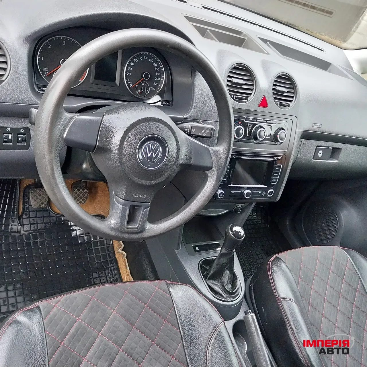 Volkswagen Caddy - фото 3