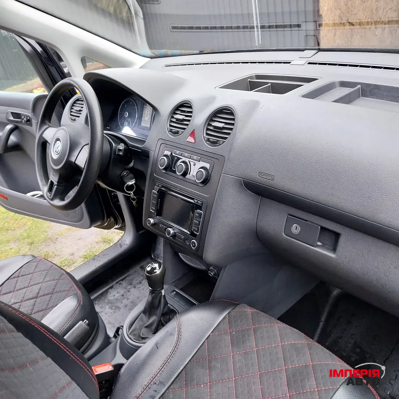 Volkswagen Caddy - фото 5