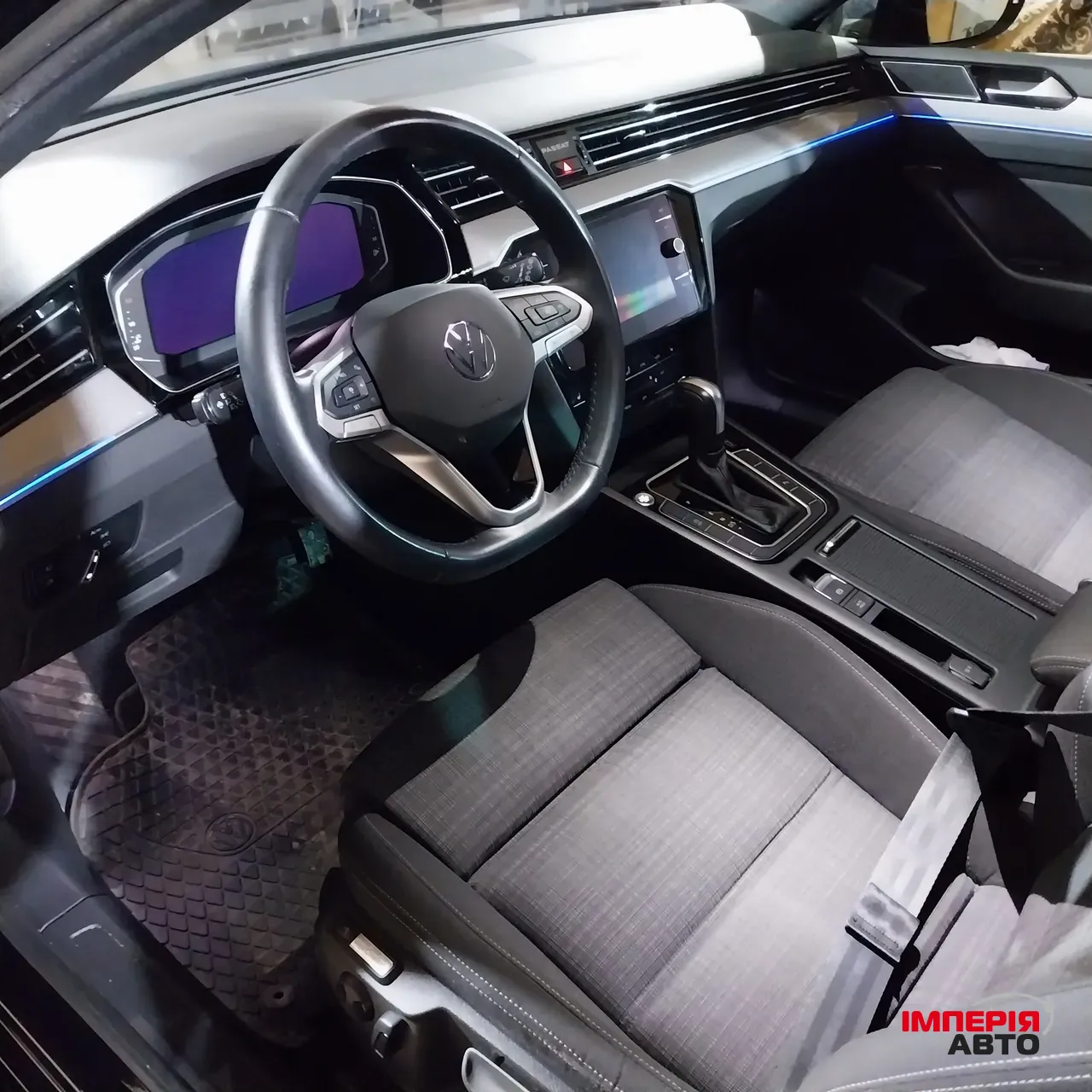 Volkswagen Passat - фото 4