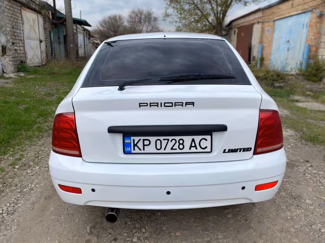 Lada (ВАЗ) Priora - зображення 2