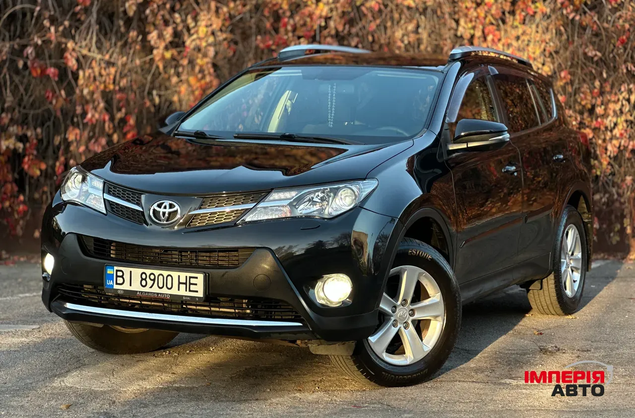 Toyota RAV4 - фото 18