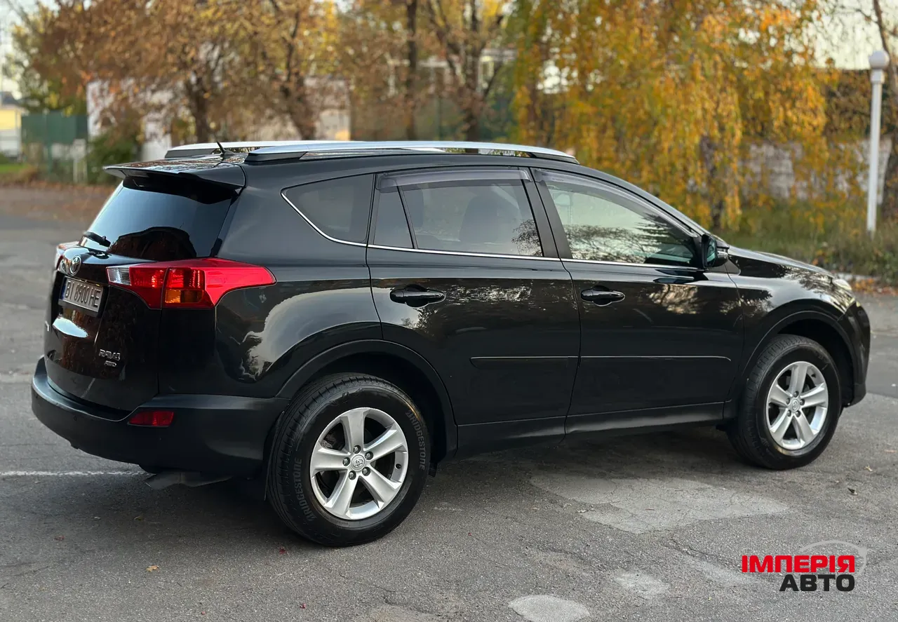Toyota RAV4 - фото 24