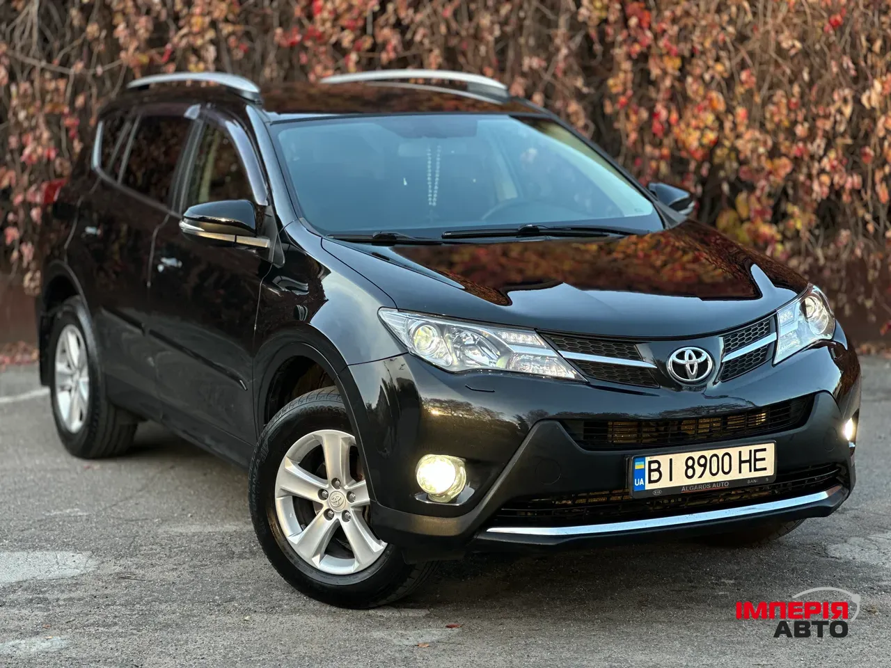 Toyota RAV4 - фото 5
