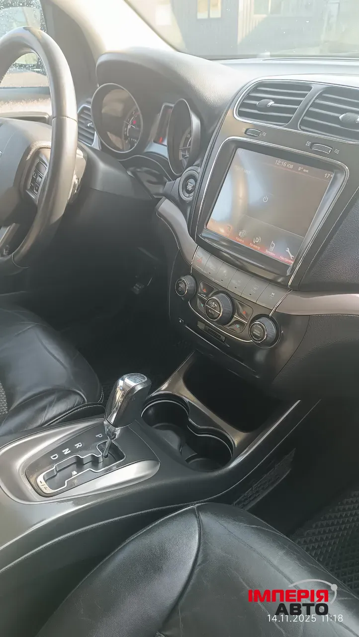 Dodge Journey - фото 9