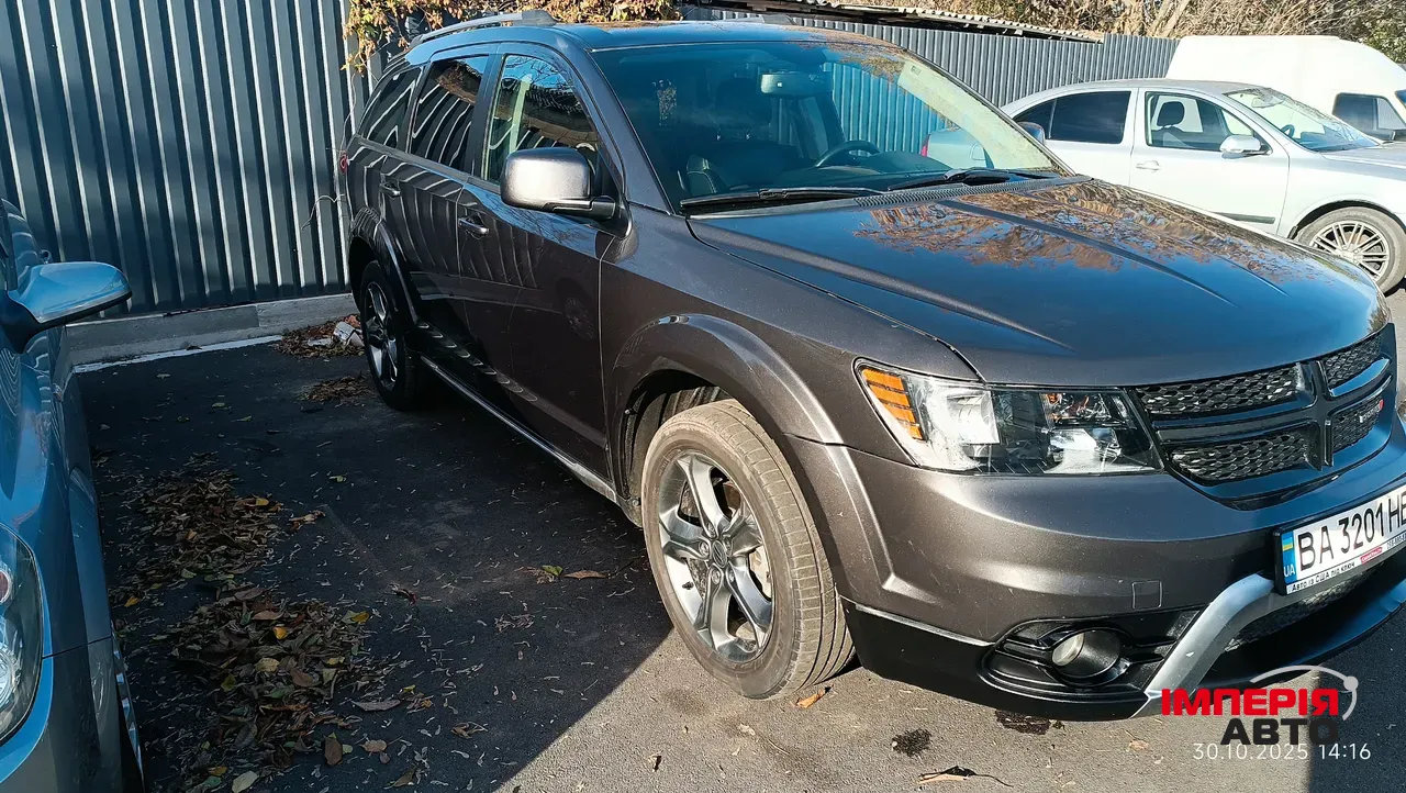 Dodge Journey - фото 3
