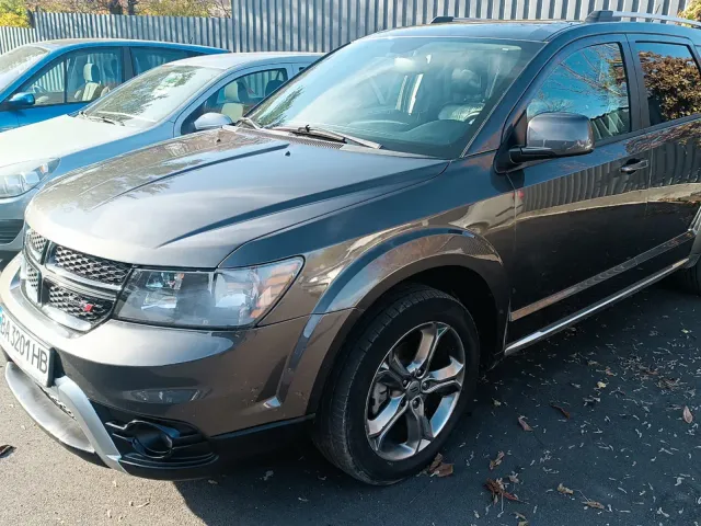 Dodge Journey - фото 2