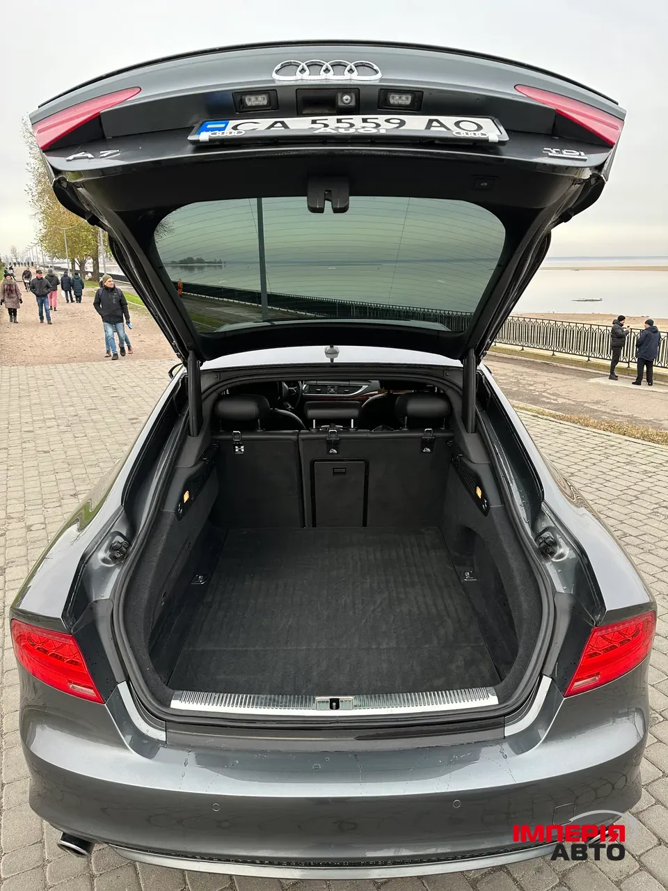 Audi A7 - фото 7