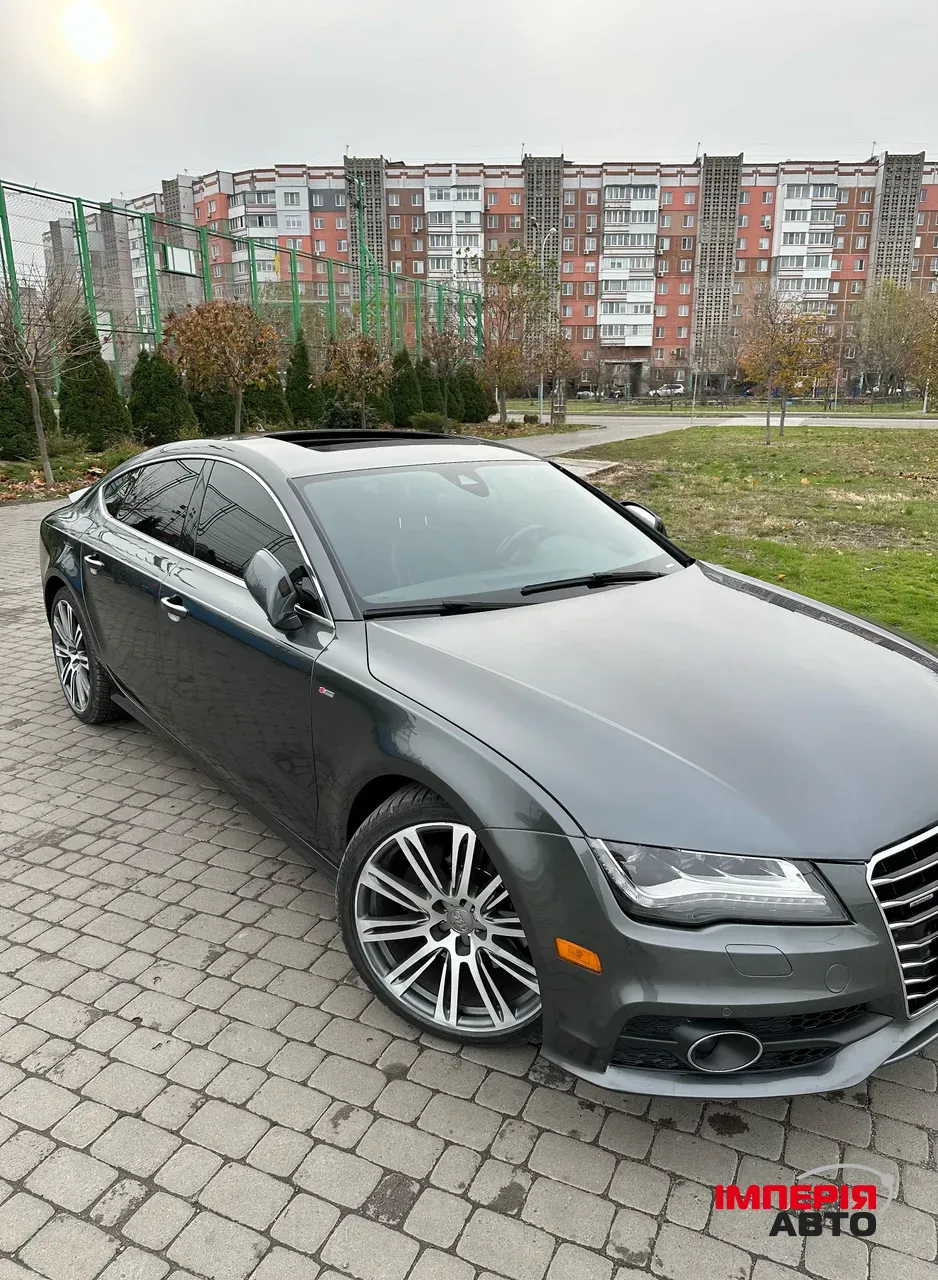 Audi A7 - фото 2