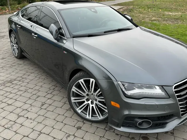 Audi A7 - фото 2