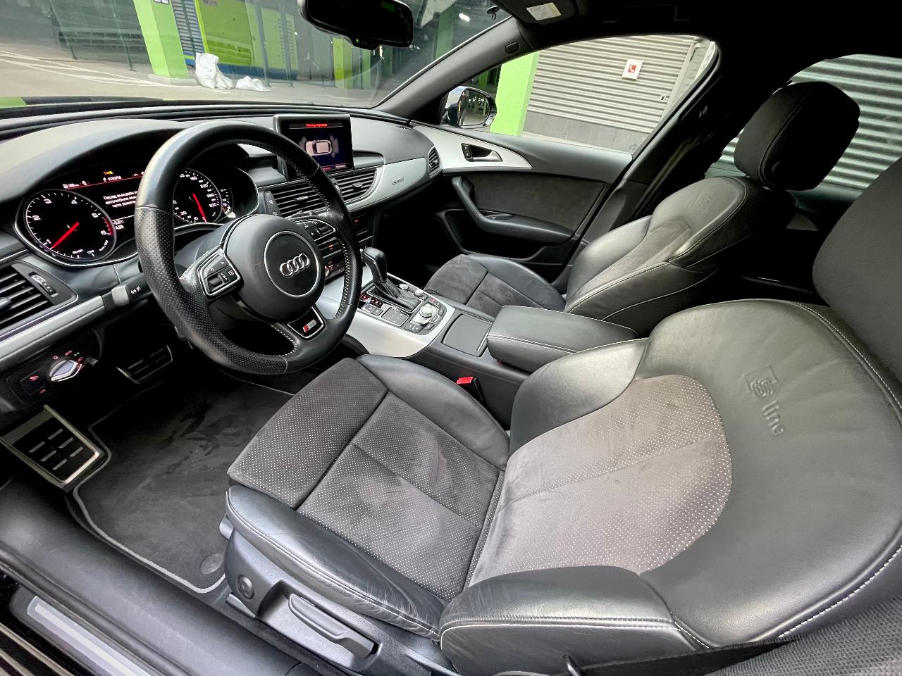 Audi A6 - фото 23