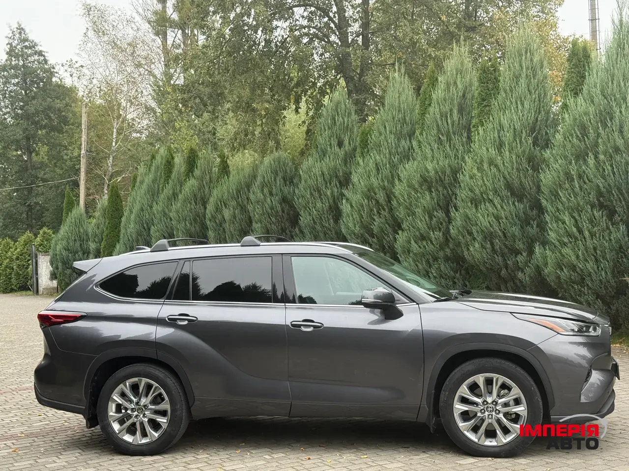 Toyota Highlander - фото 4