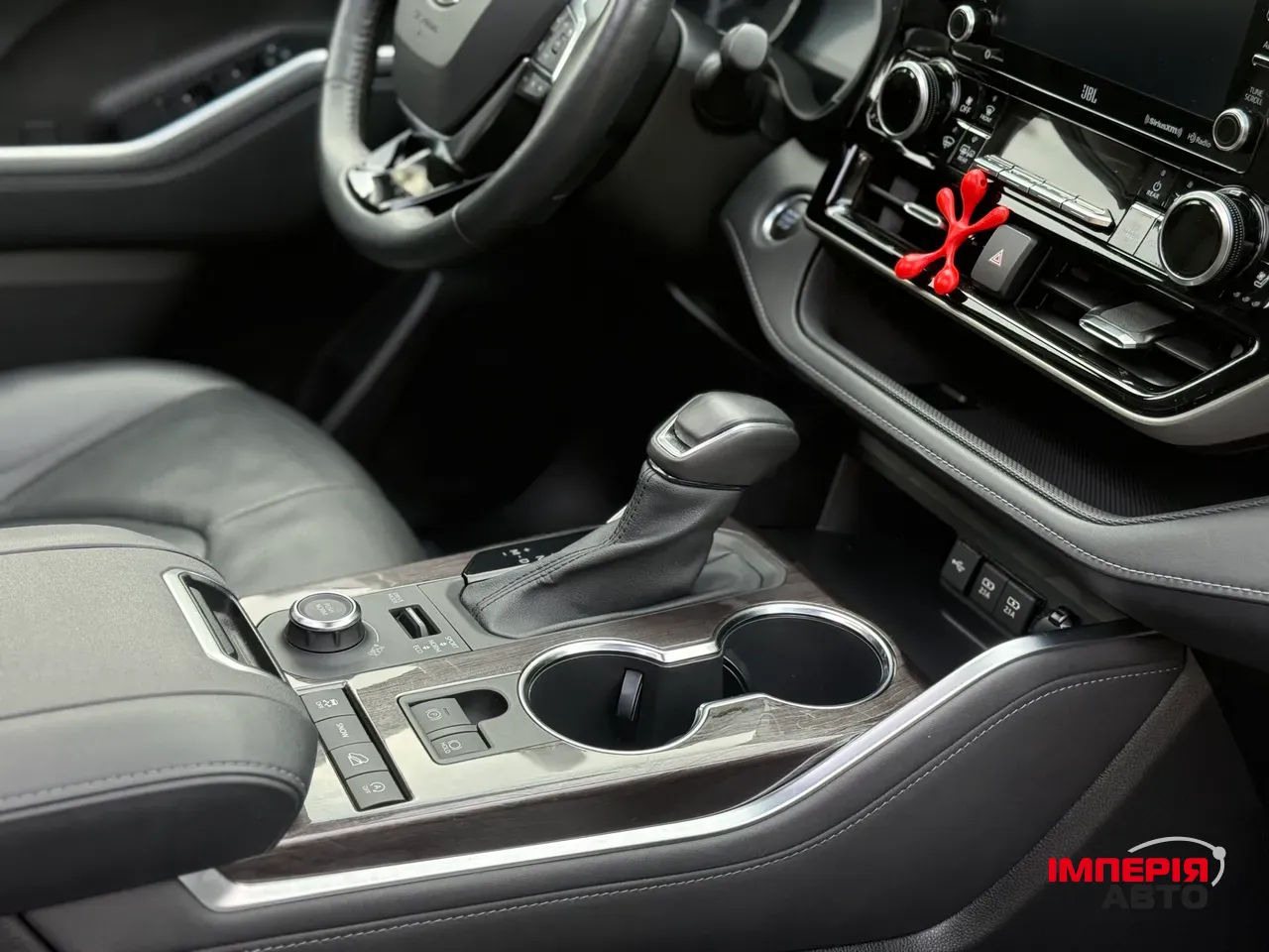 Toyota Highlander - фото 53