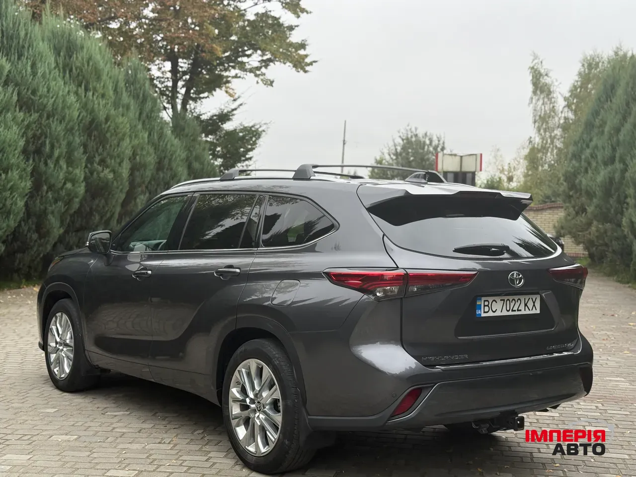 Toyota Highlander - фото 2