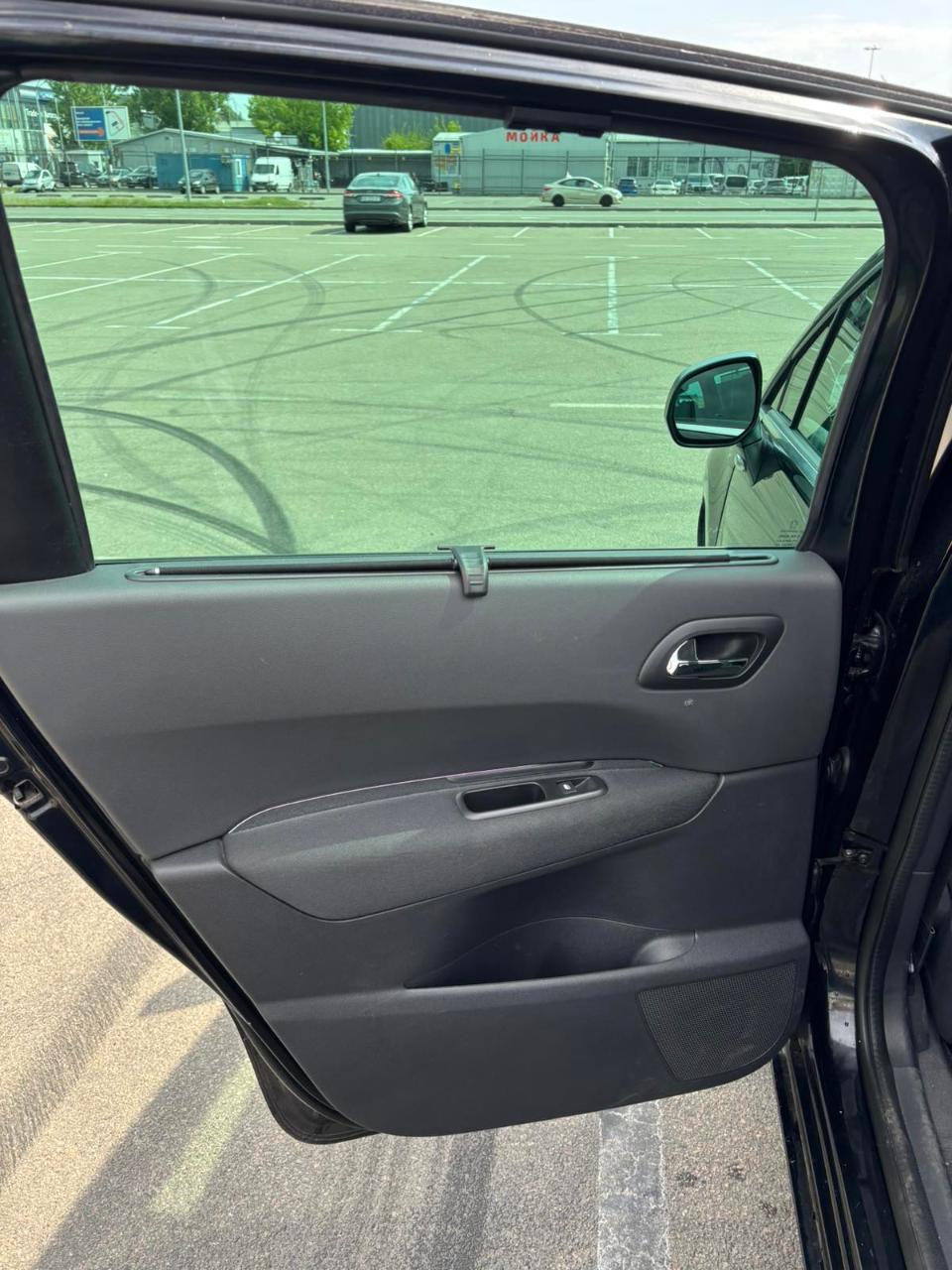 Peugeot 5008 - фото 18