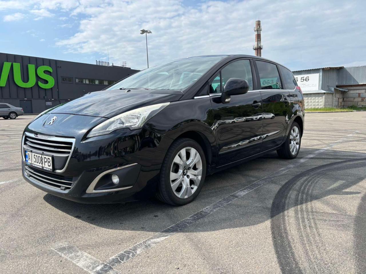 Peugeot 5008 - фото 2