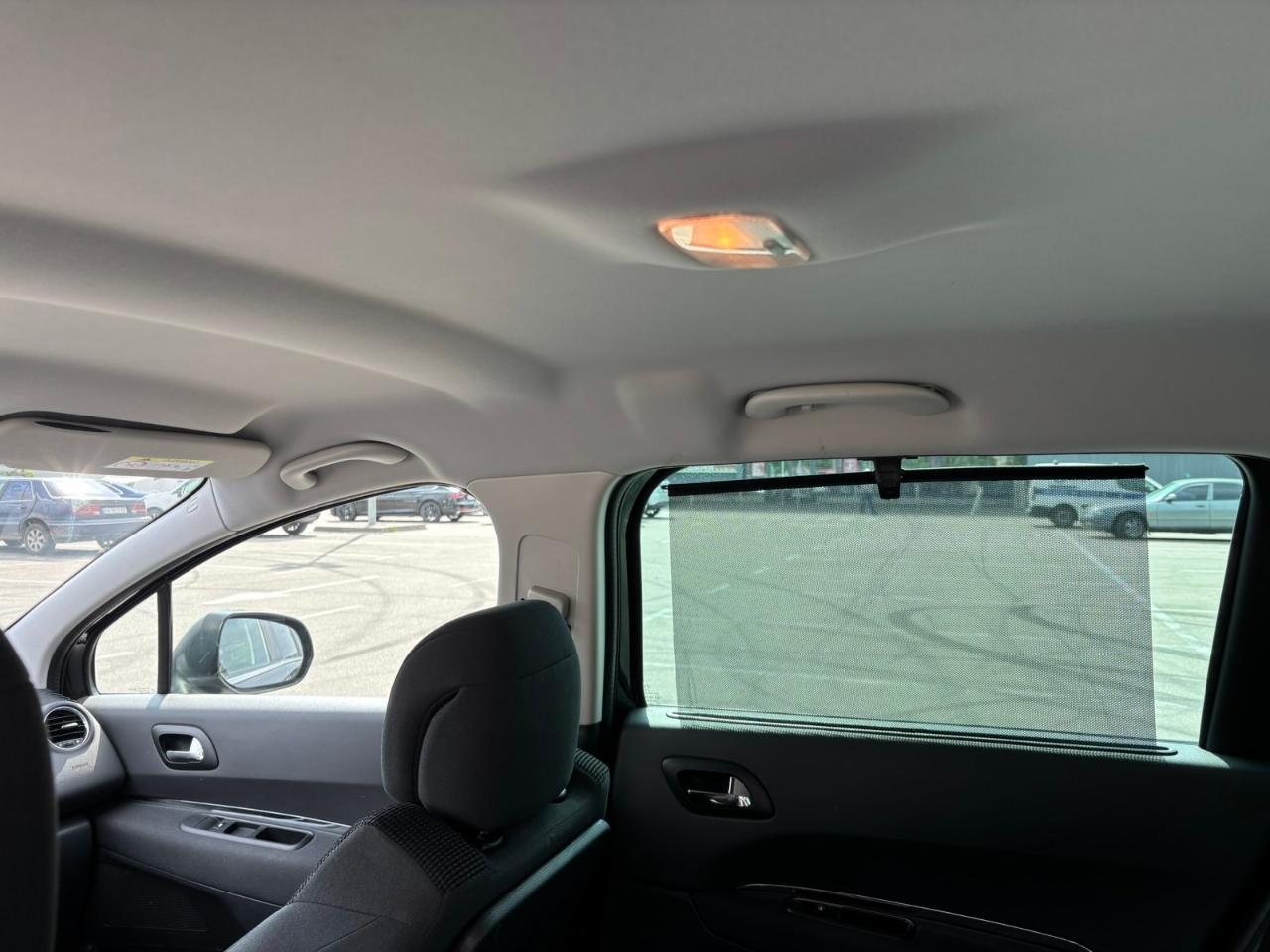 Peugeot 5008 - фото 21