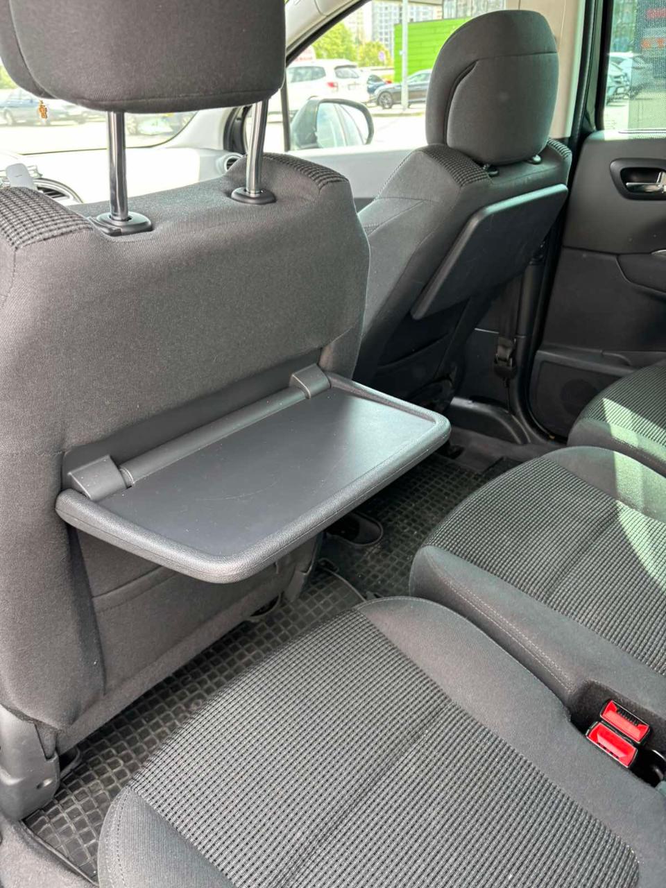 Peugeot 5008 - фото 4
