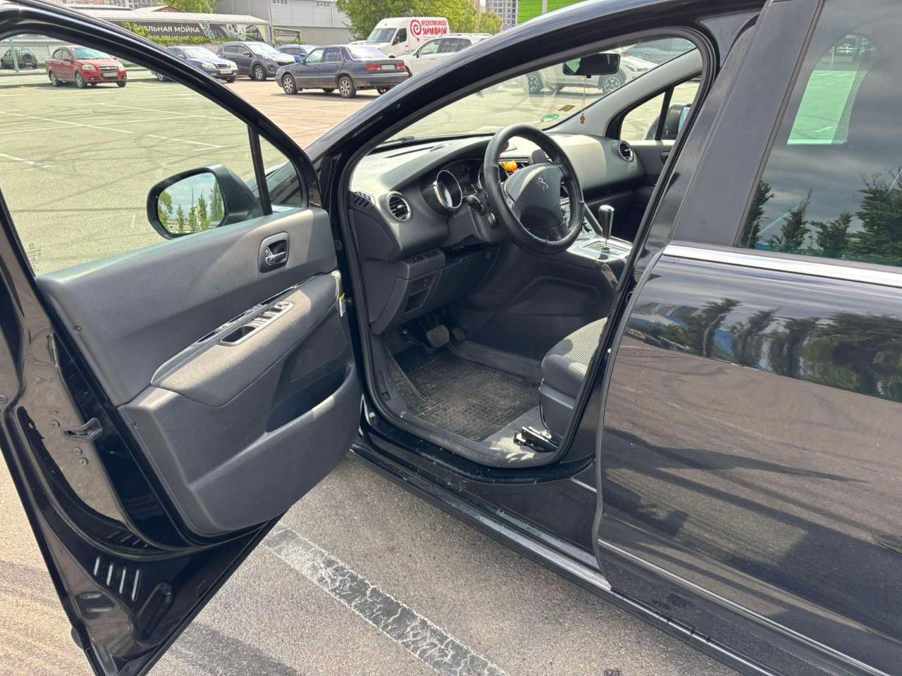 Peugeot 5008 - фото 5