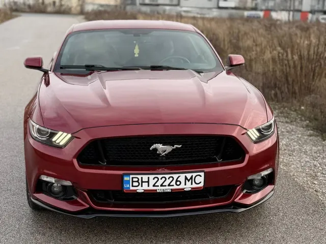Ford Mustang - фото 5