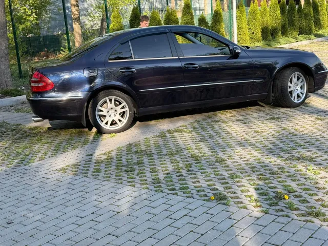 Mercedes-Benz E-Класс - фото 3