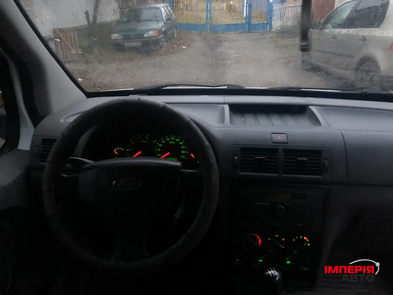 Ford Transit Connect - фото 35