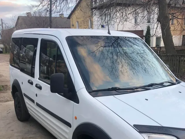 Ford Transit Connect - фото 3