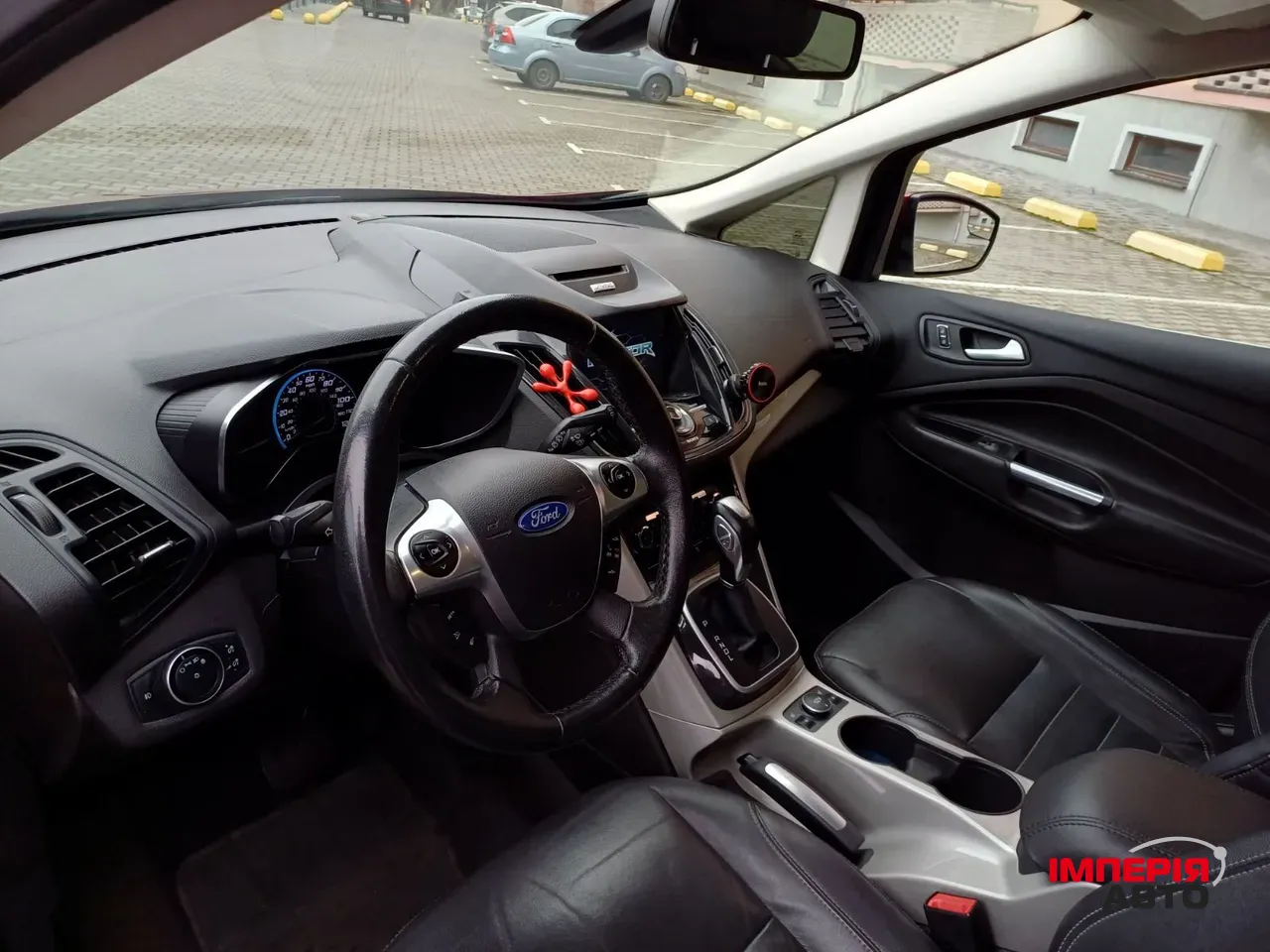 Ford C-MAX - фото 13
