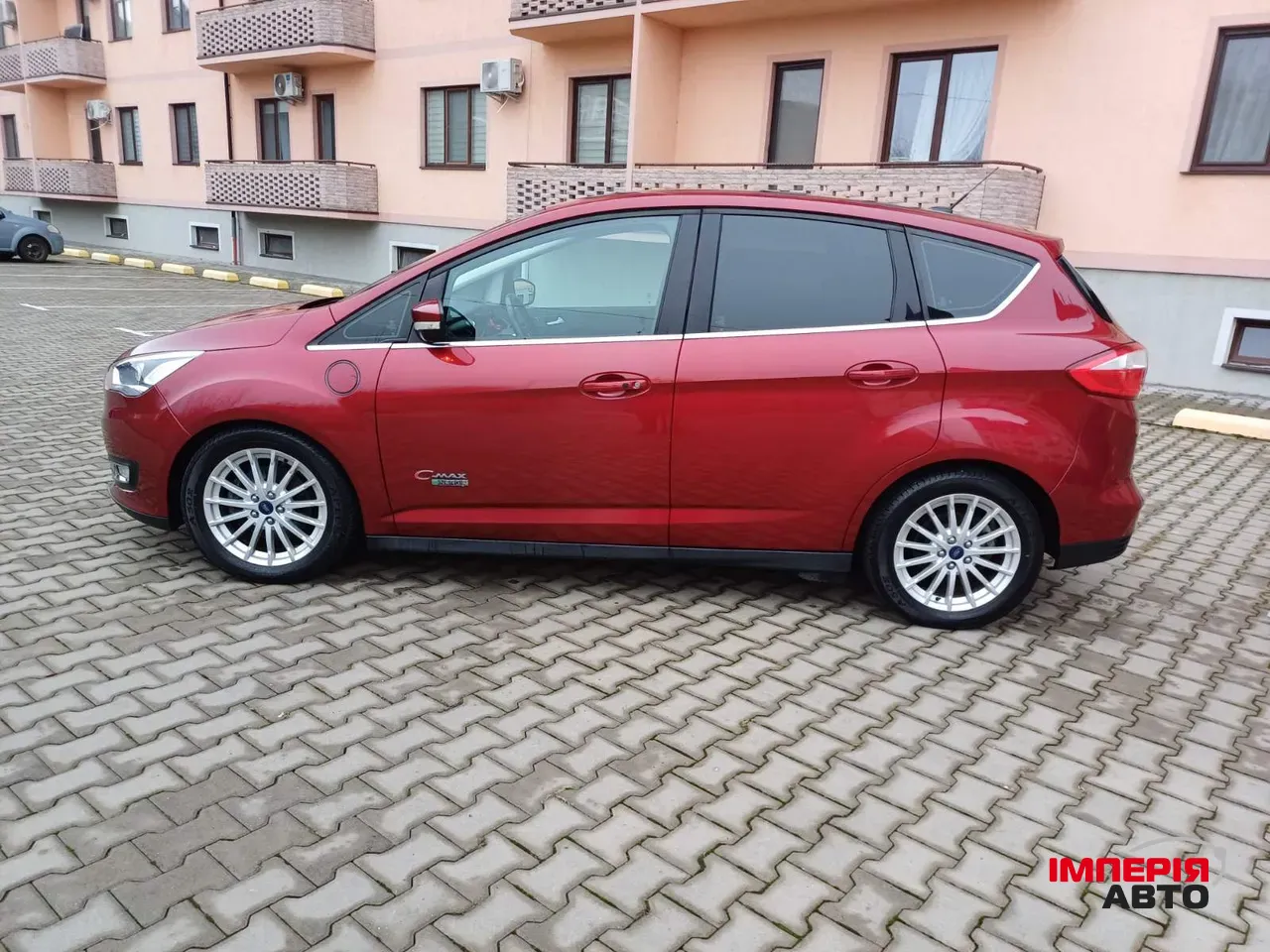 Ford C-MAX - фото 6