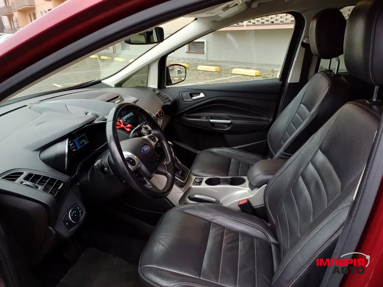 Ford C-MAX - фото 15