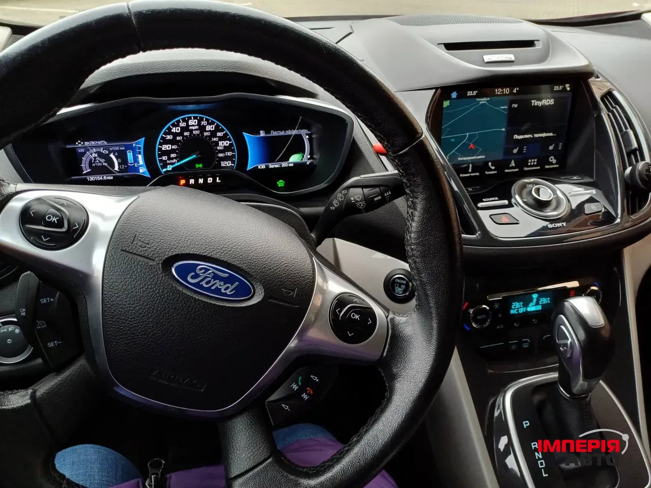 Ford C-MAX - фото 12