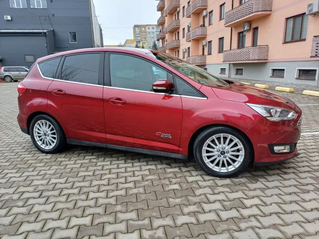 Ford C-MAX - фото 4