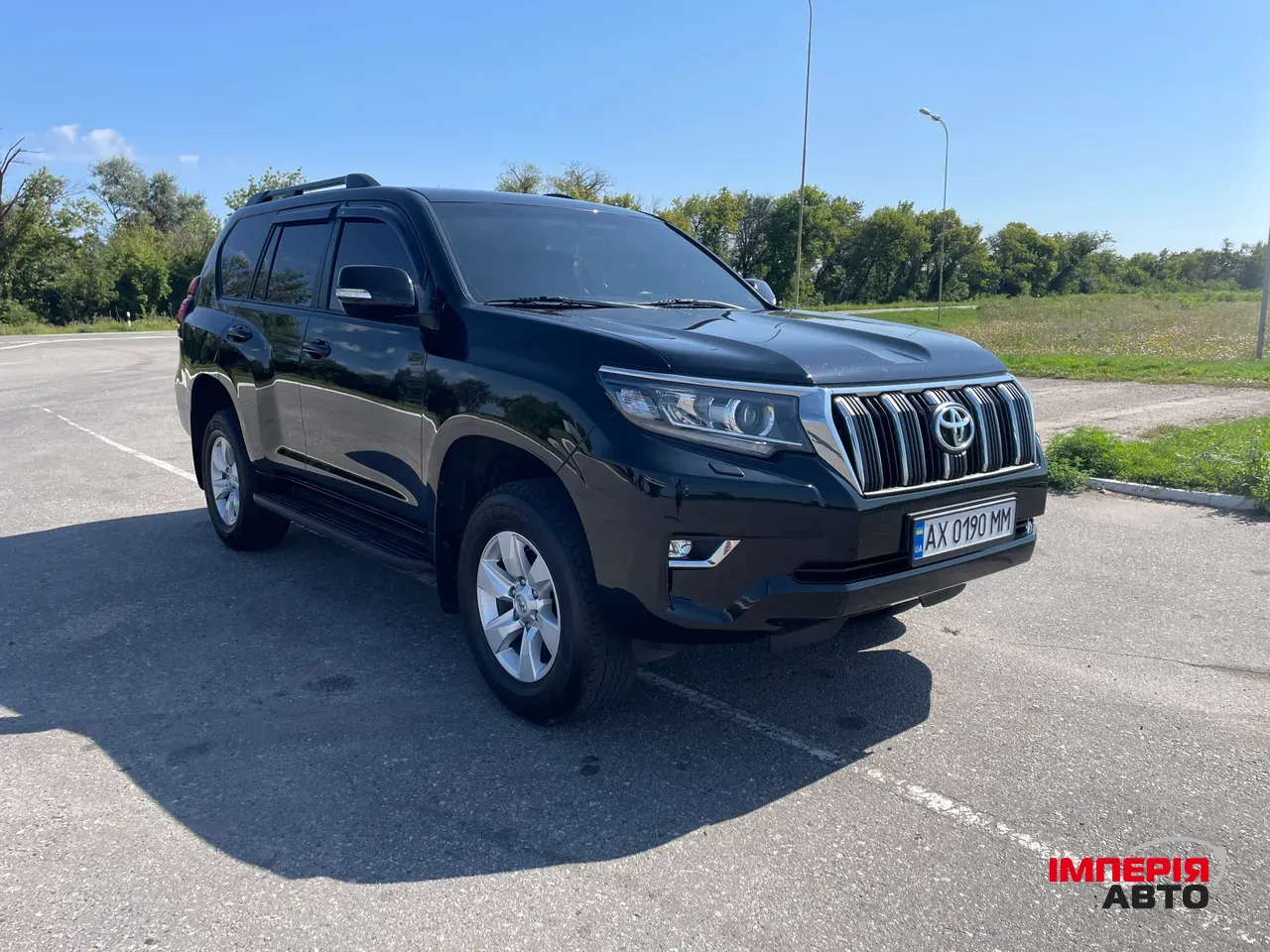 Toyota Land Cruiser Prado - фото 1