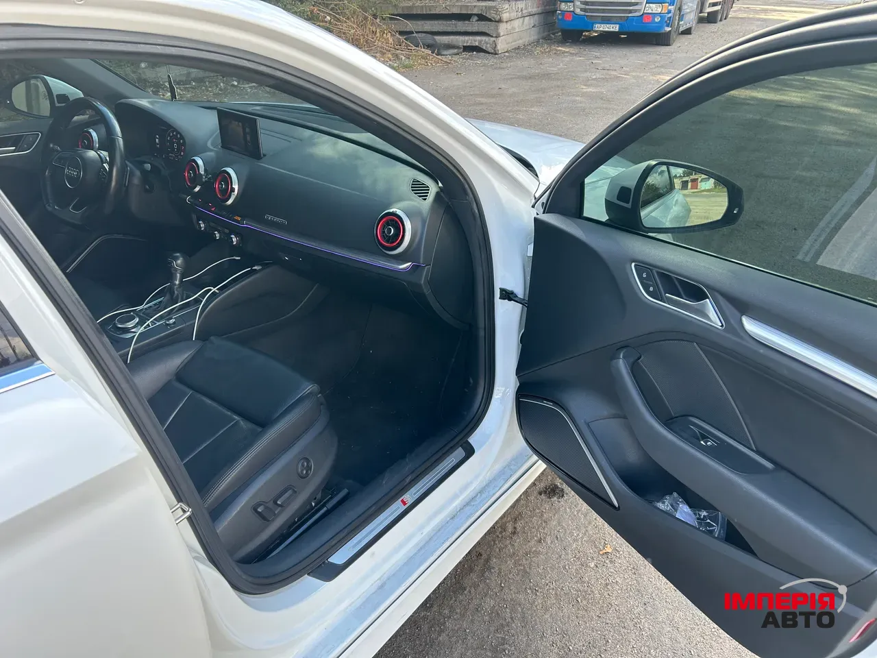 Audi A3 - фото 27