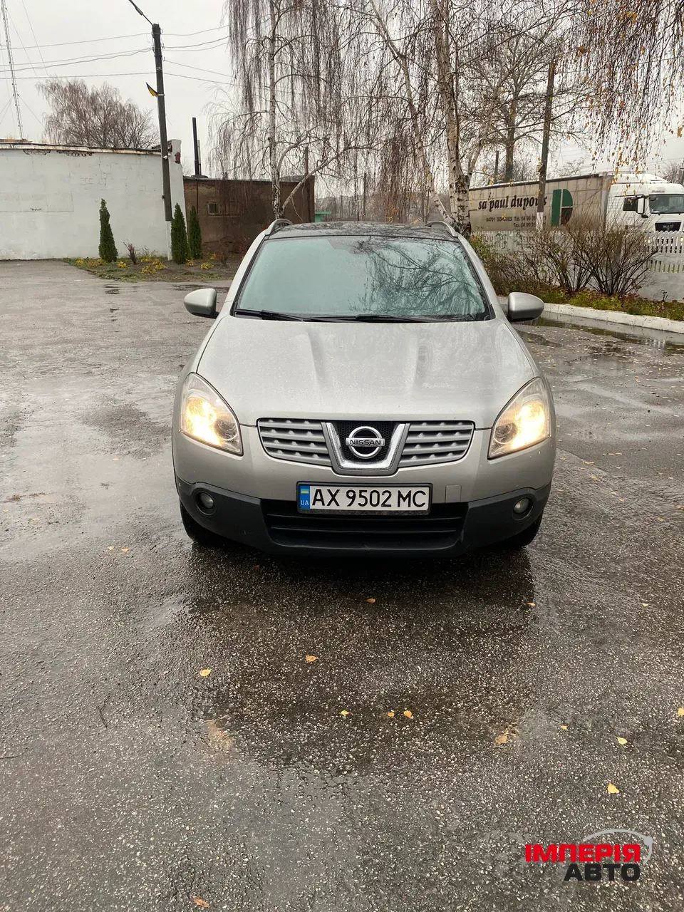 Nissan Qashqai - фото 1