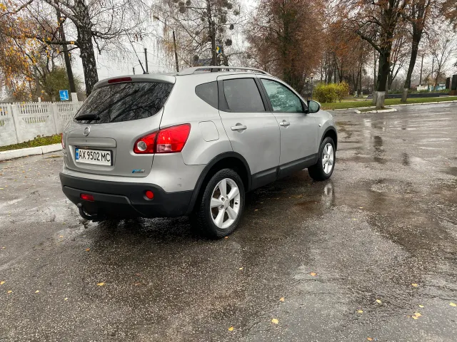 Nissan Qashqai - фото 5