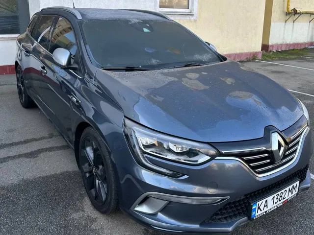 Renault Megane - фото 1