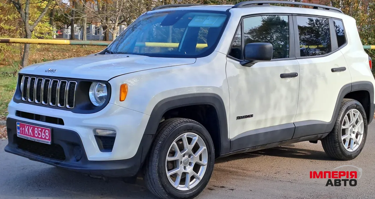 Jeep Renegade - фото 1