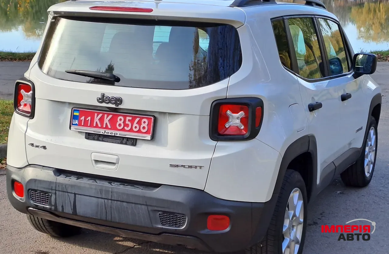 Jeep Renegade - фото 3