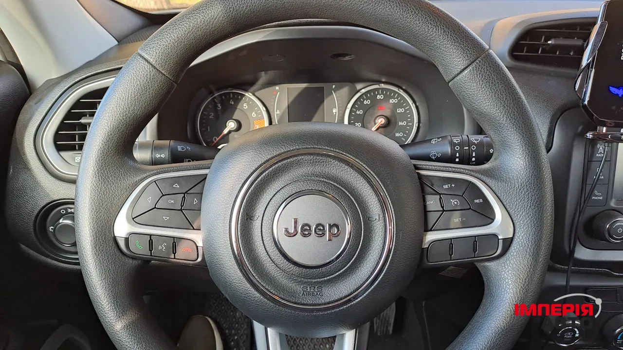 Jeep Renegade - фото 4