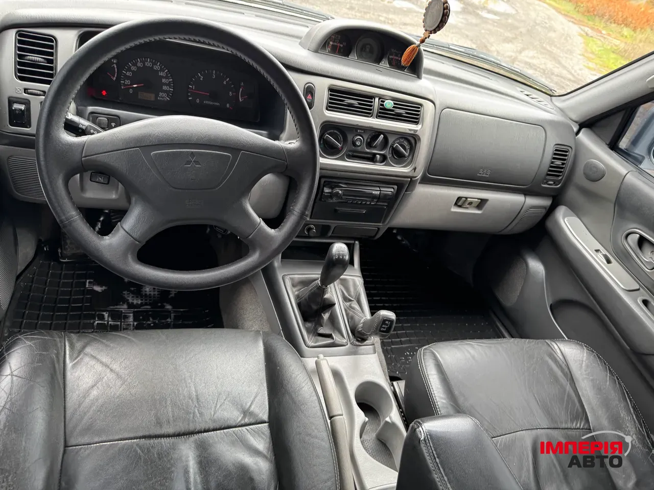 Mitsubishi Pajero Sport - фото 7