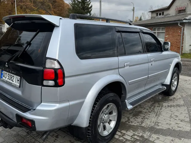 Mitsubishi Pajero Sport - фото 4