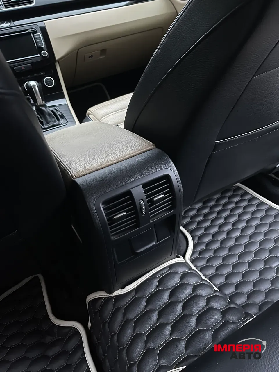 Volkswagen Passat CC - фото 58