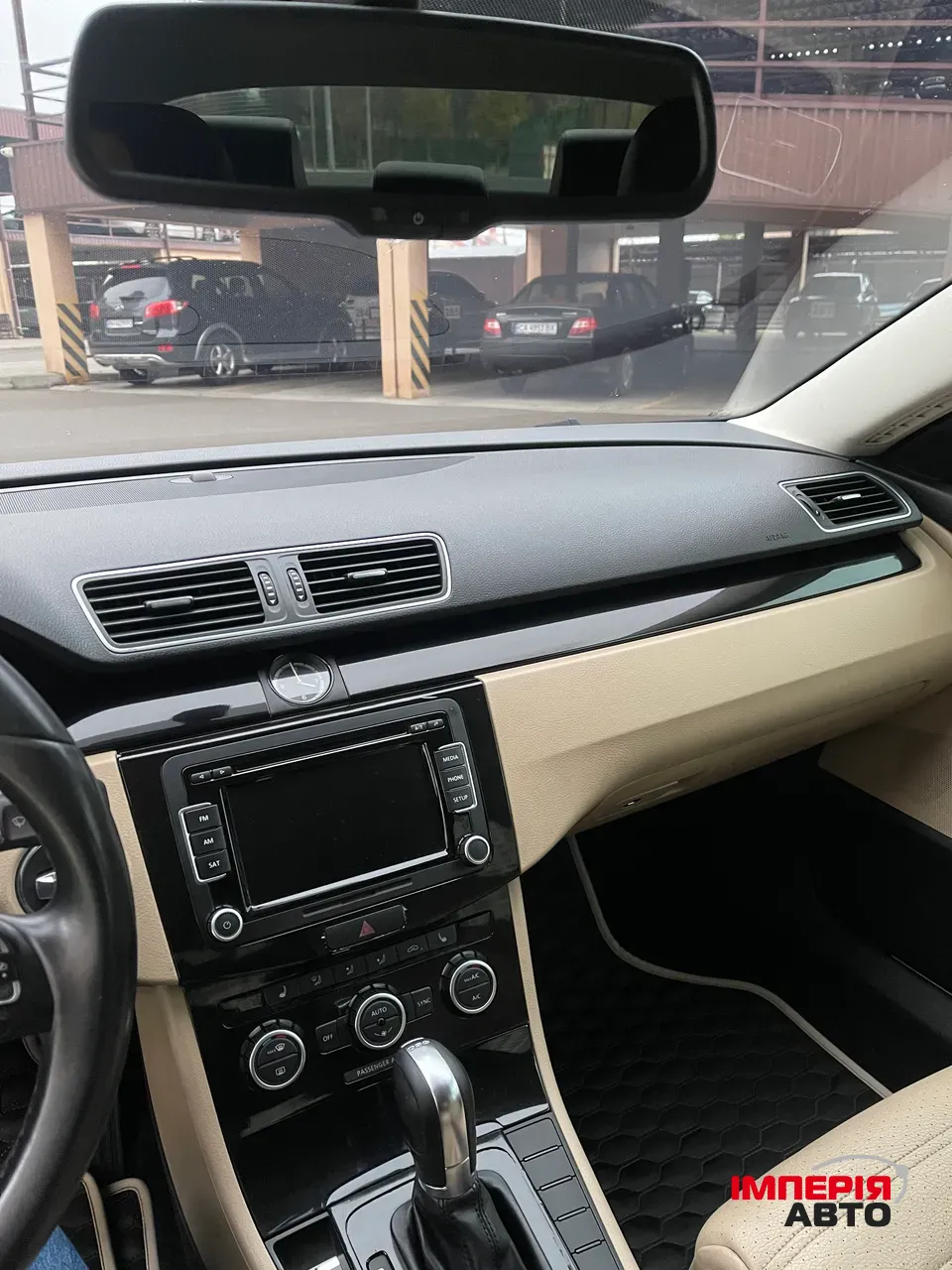 Volkswagen Passat CC - фото 30