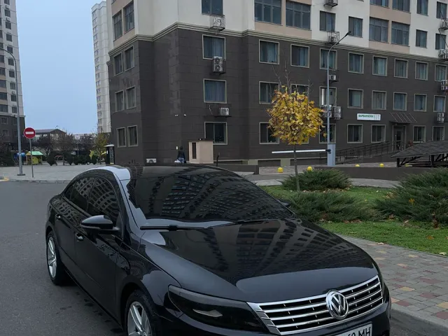 Volkswagen Passat CC - фото 1