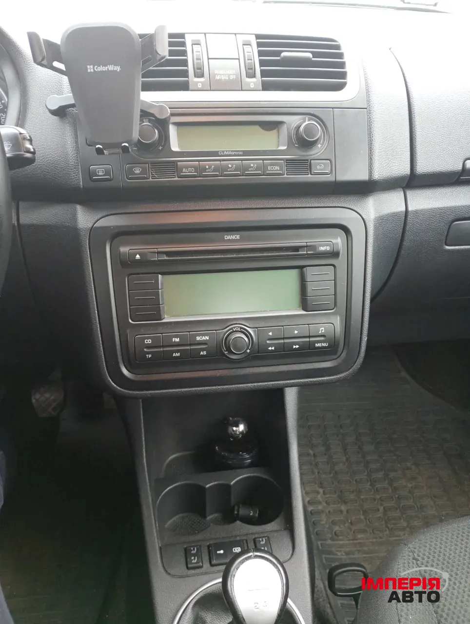 Skoda Fabia - фото 6