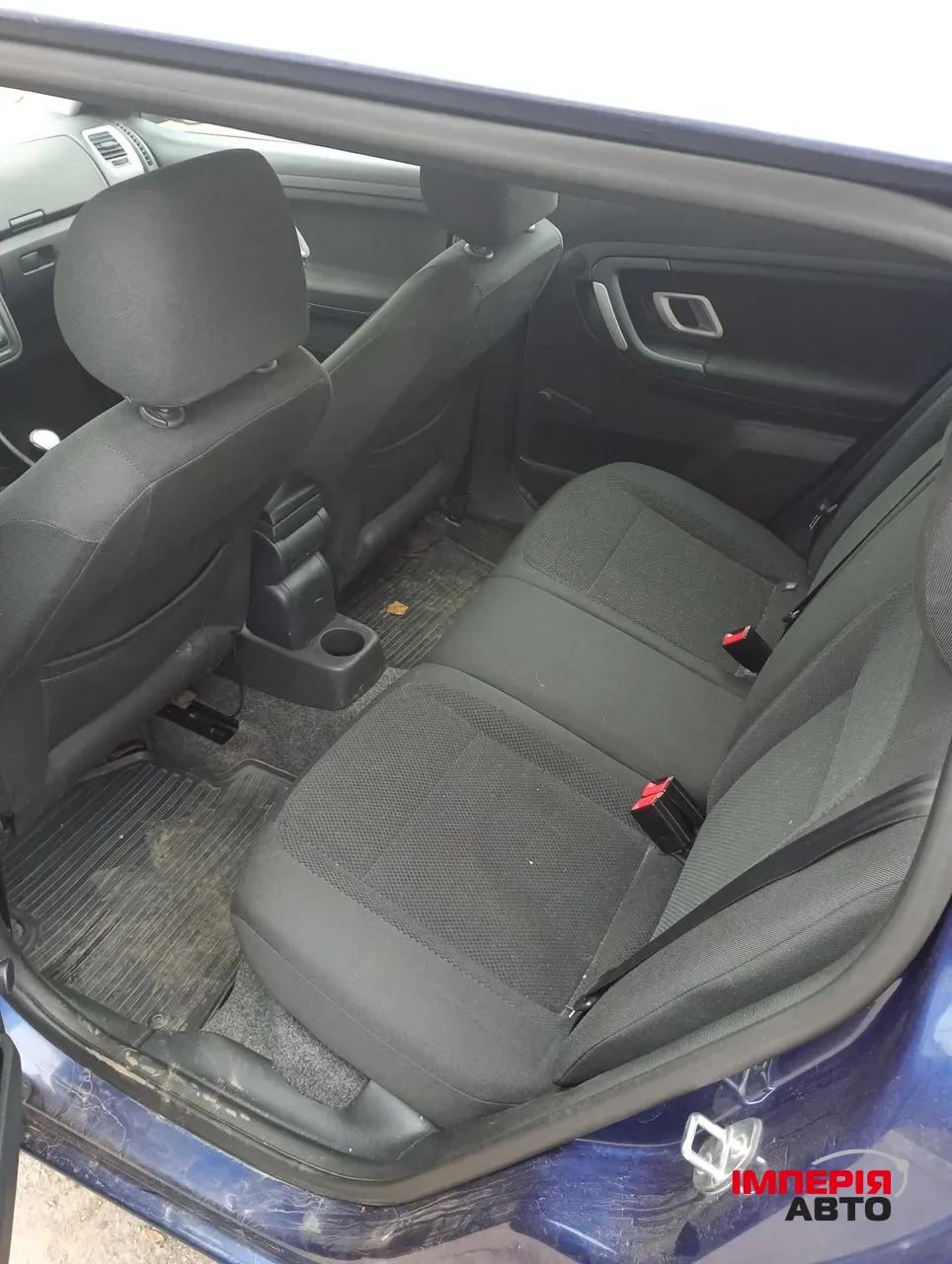 Skoda Fabia - фото 9