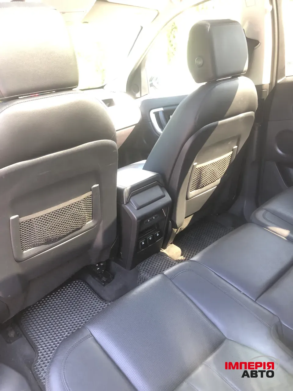 Land Rover Discovery Sport - фото 21