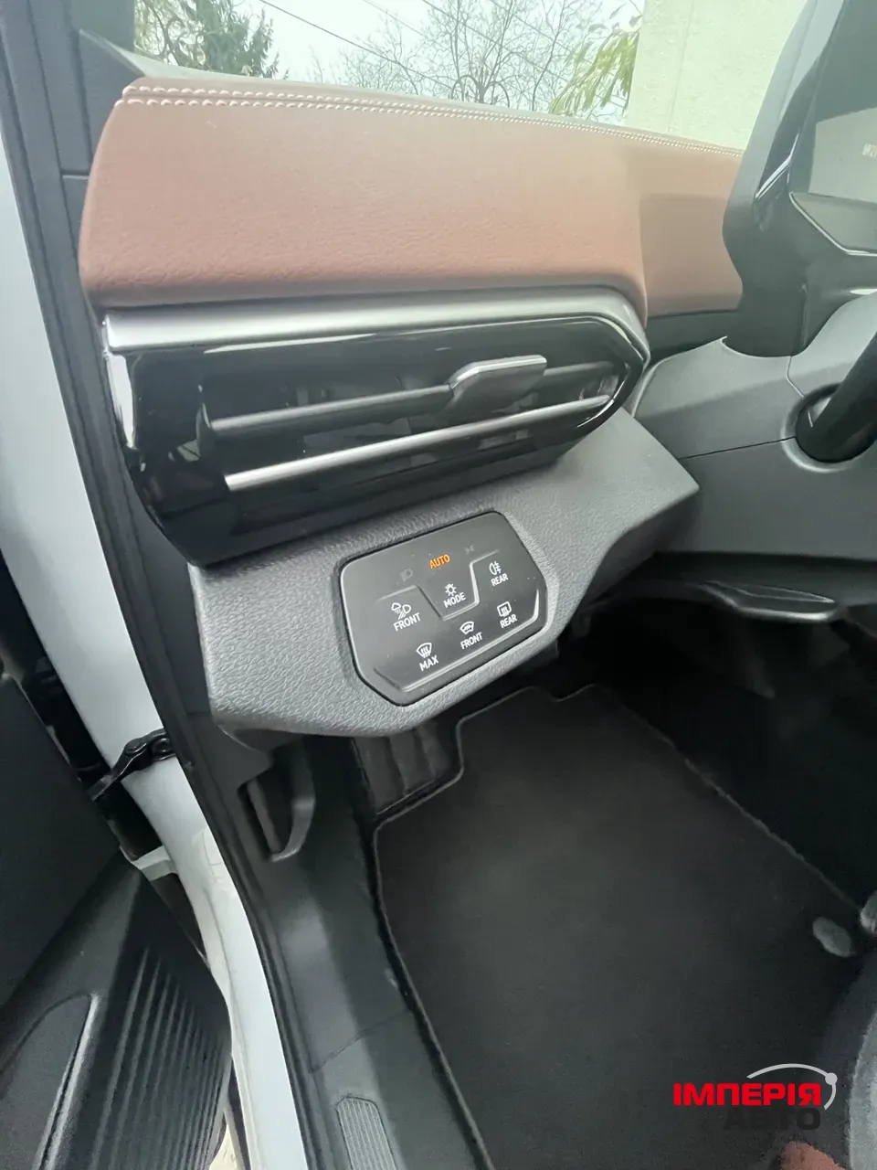 Volkswagen ID.4 - фото 14